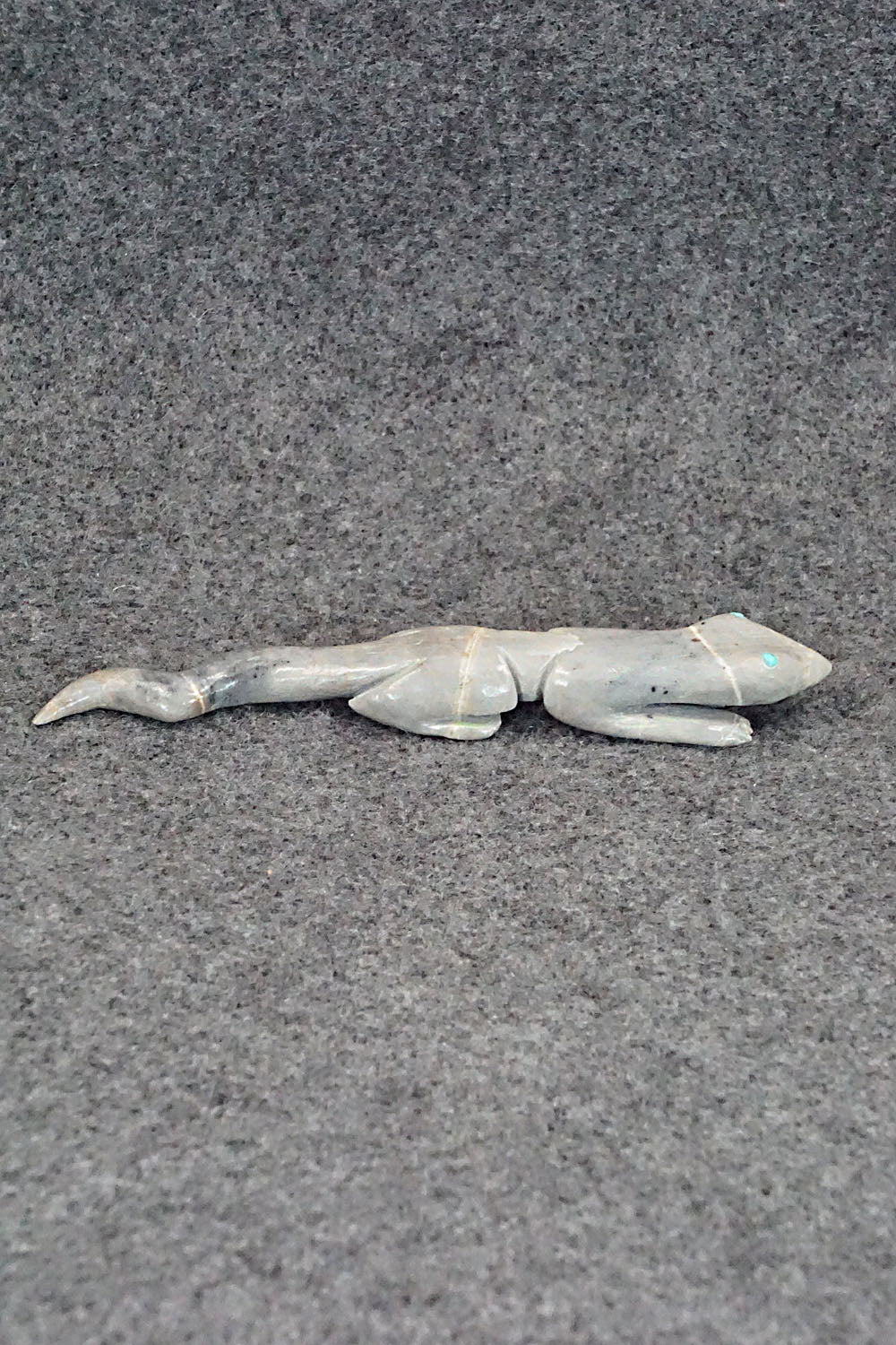 Lizard Zuni Fetish Carving - Jonas Hustito