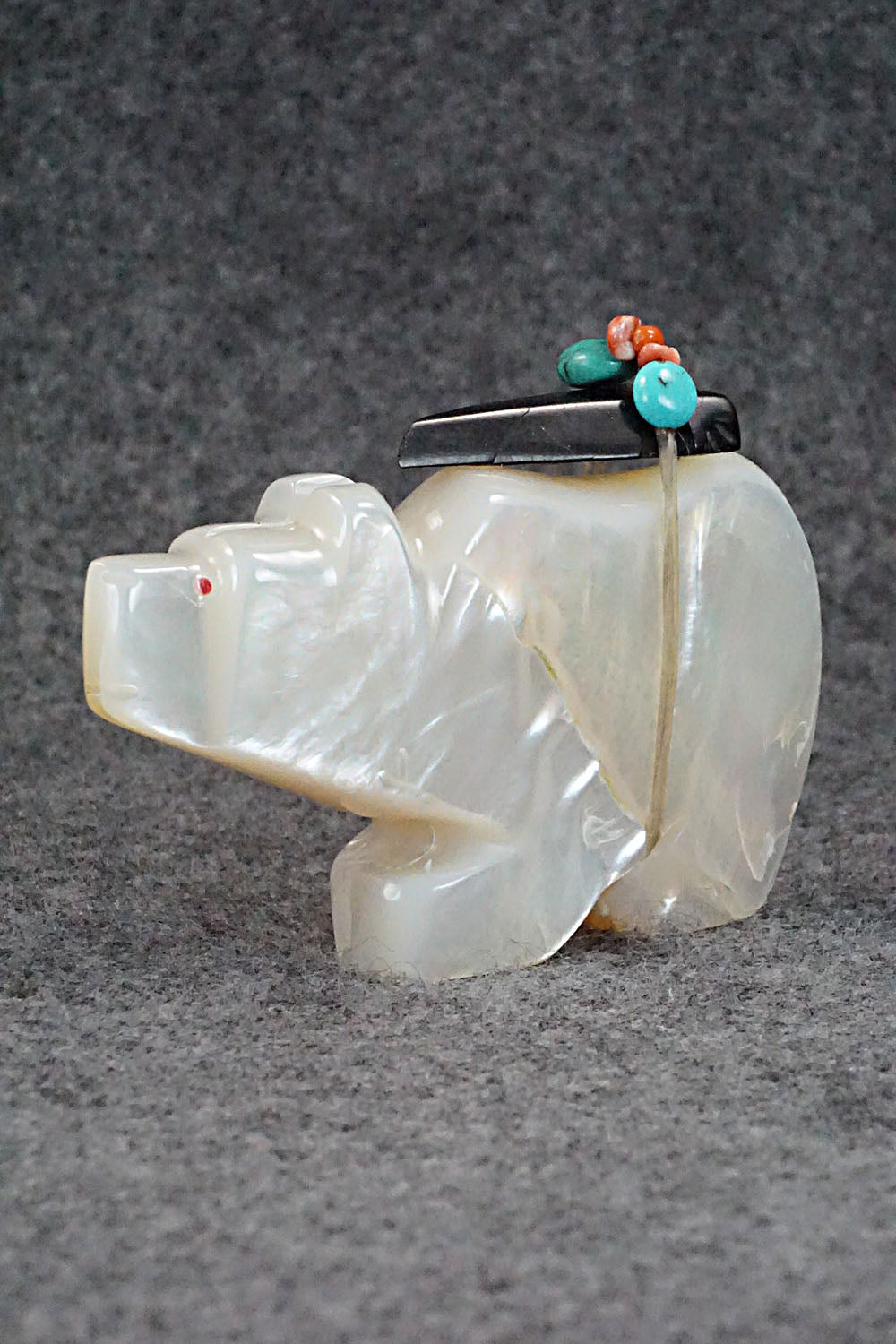 Bear Zuni Fetish Carving - Danny Lonjose