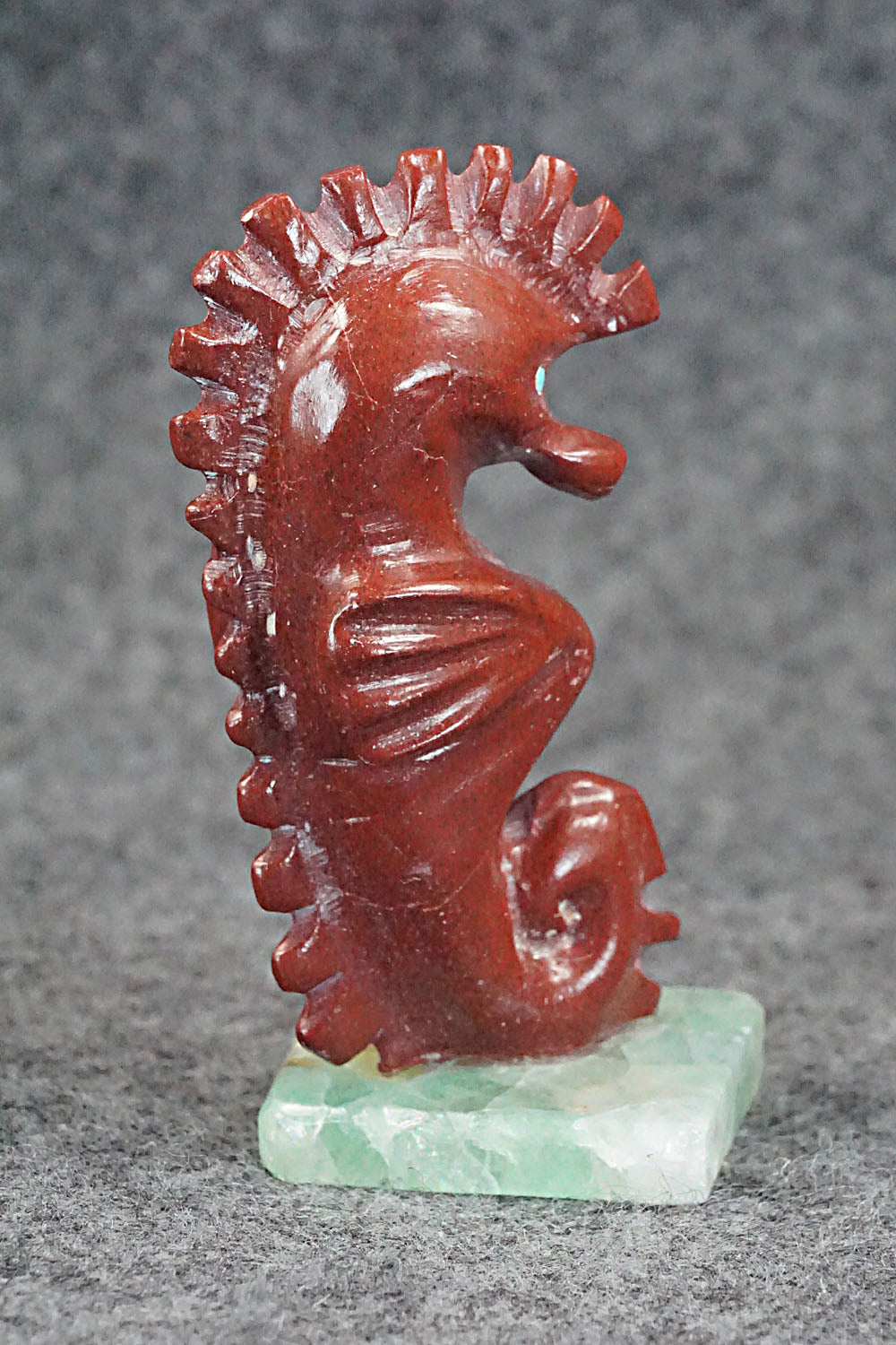 Seahorse Zuni Fetish Carving - Calvert Bowannie