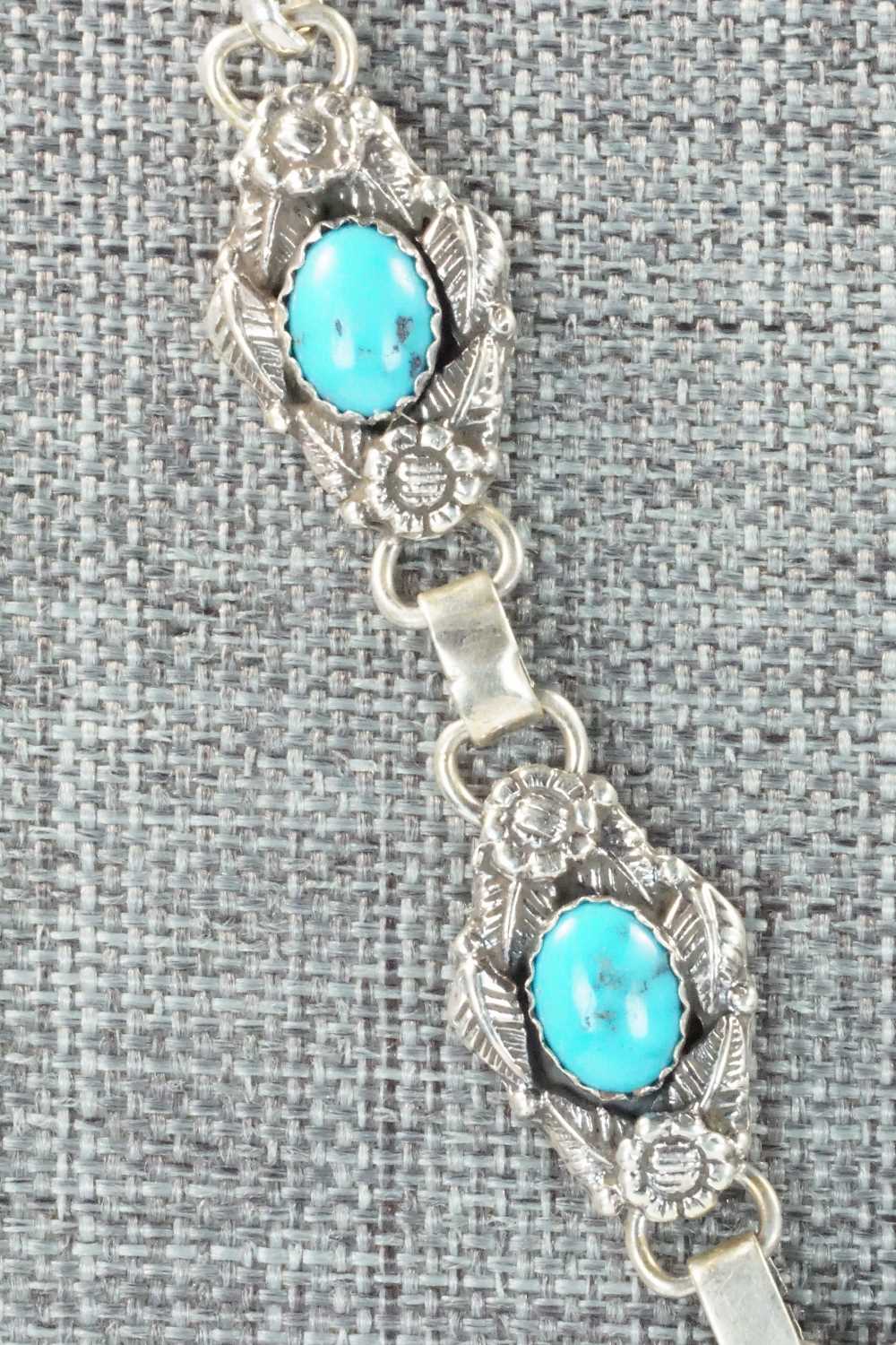 Turquoise & Sterling Silver Necklace - Victor V