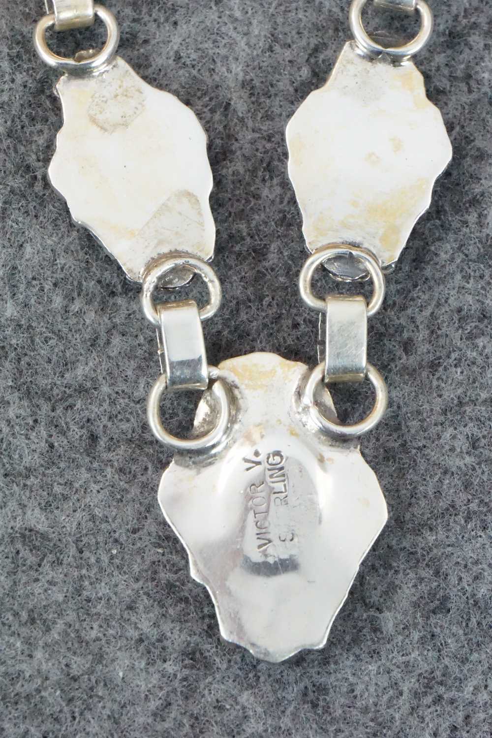 Turquoise & Sterling Silver Necklace - Victor V