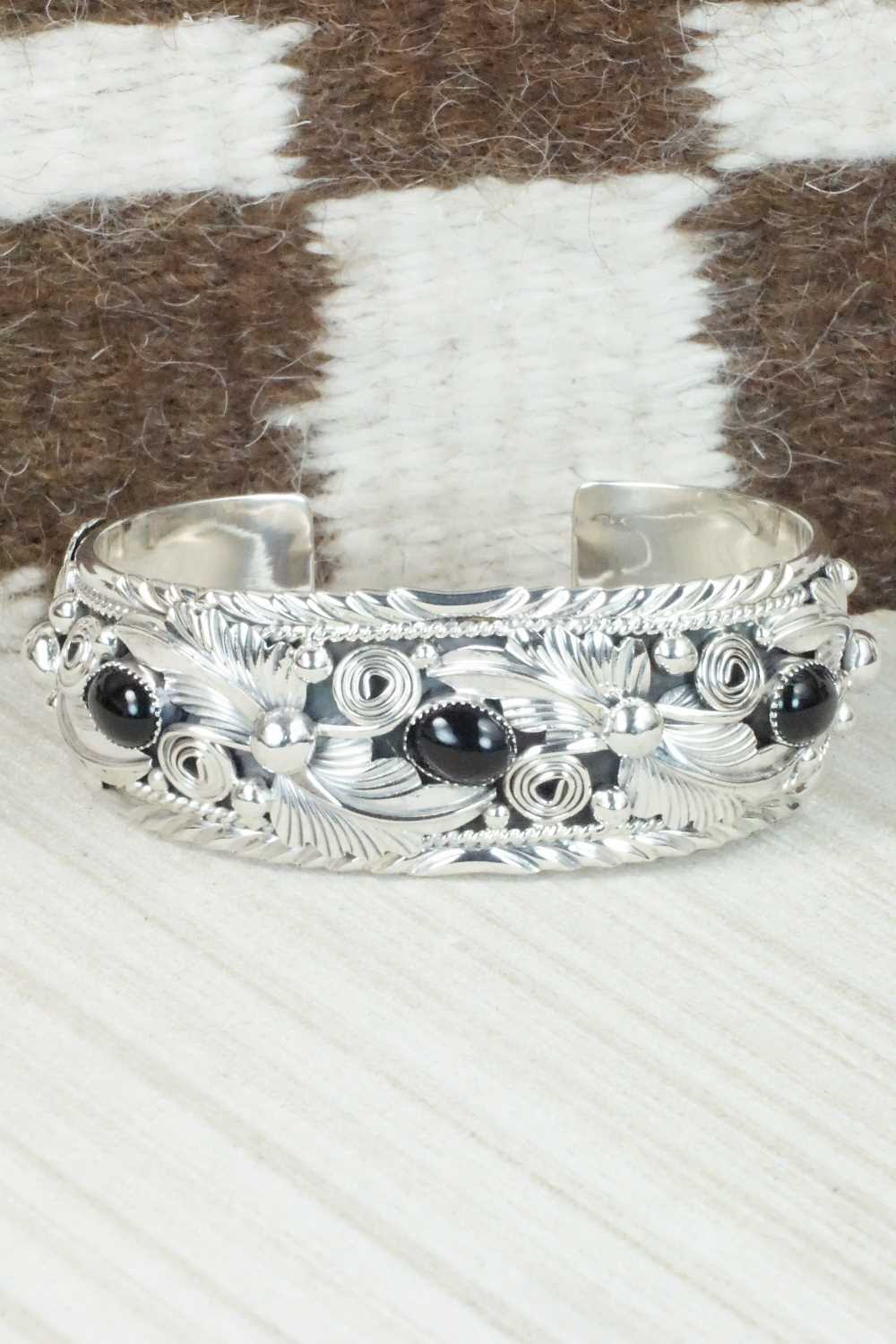 Onyx & Sterling Silver Bracelet - Henry Attakai