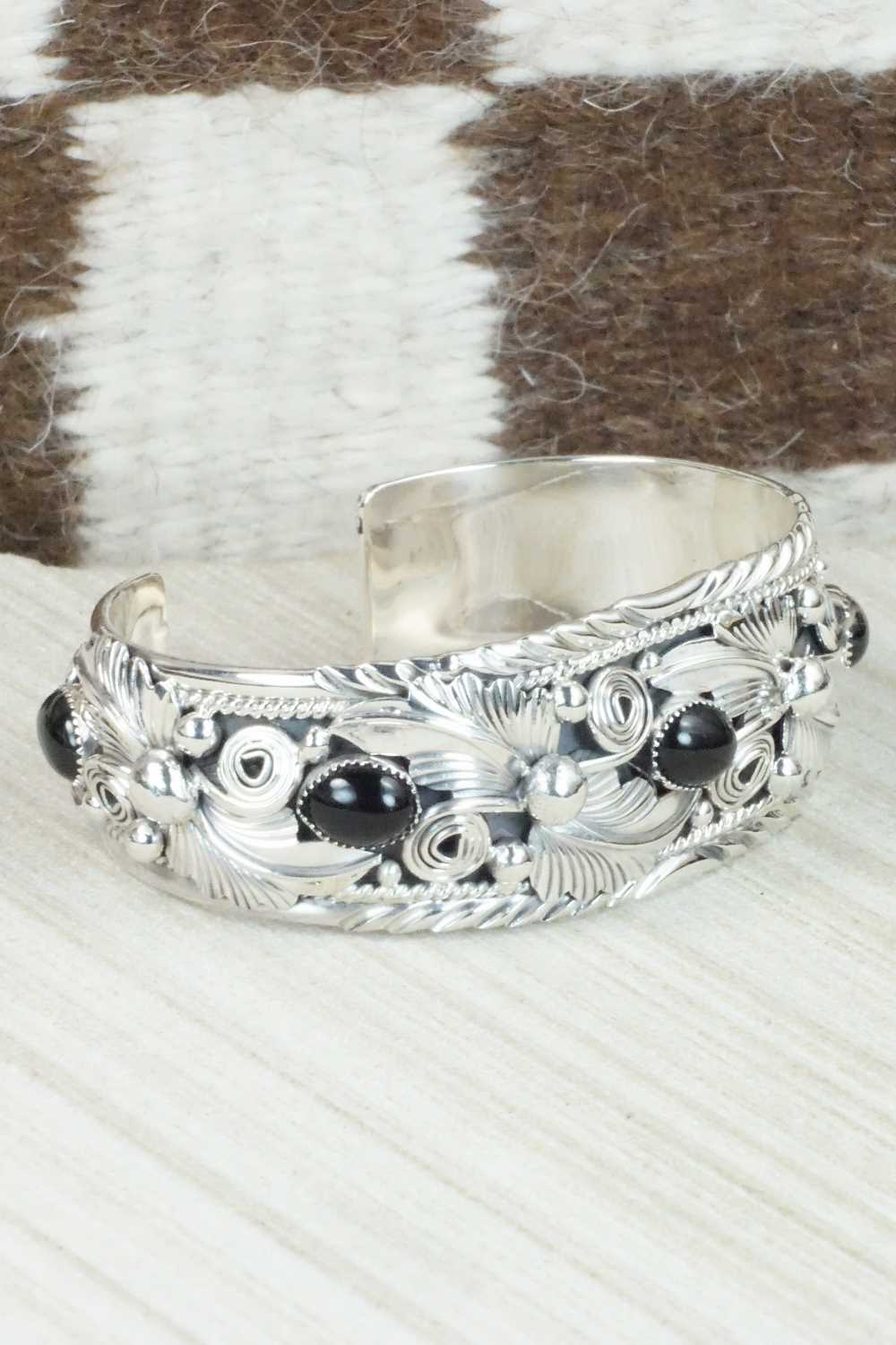 Onyx & Sterling Silver Bracelet - Henry Attakai