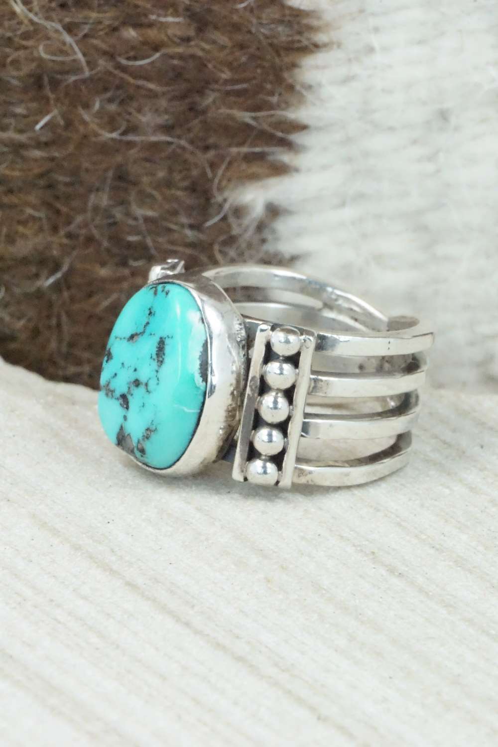 Turquoise & Sterling Silver Ring - Size 6.75