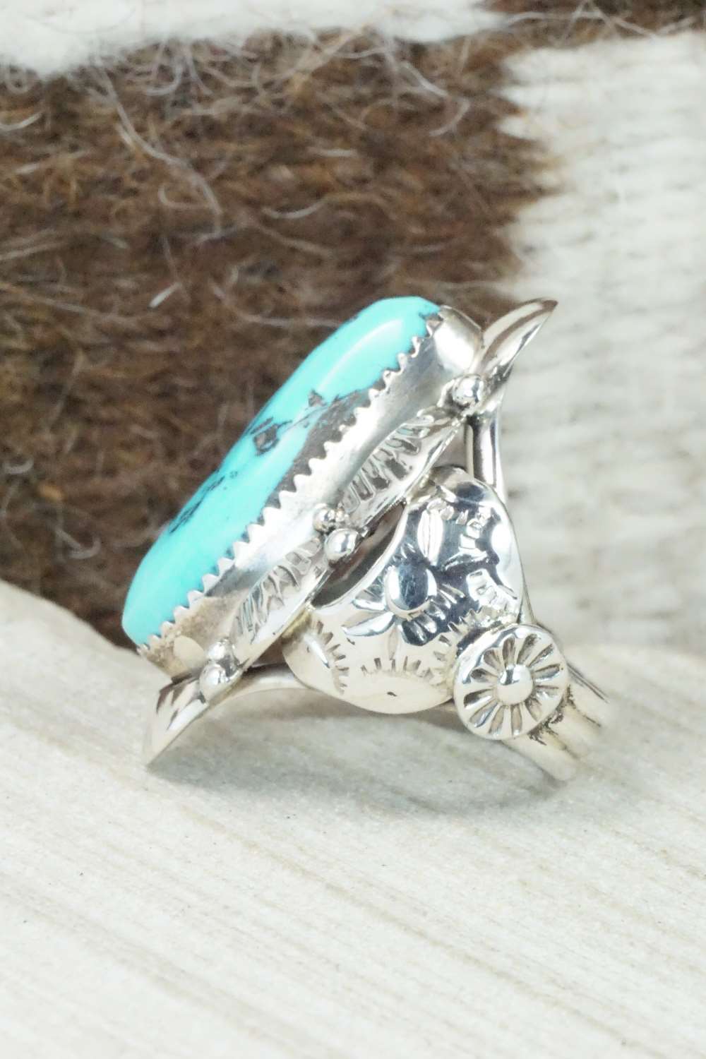 Turquoise & Sterling Silver Ring - Clem Nalwood - Size 5.75