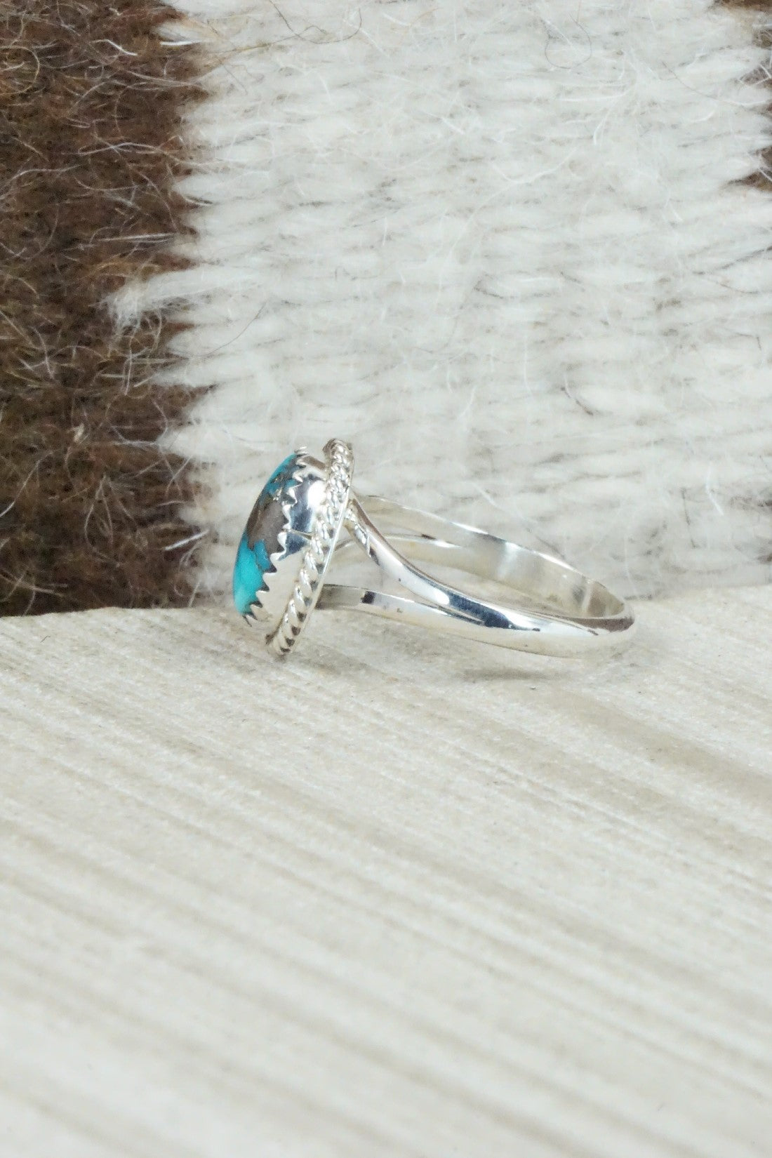 Turquoise & Sterling Silver Ring - Jamie Saunders - Size 6.75