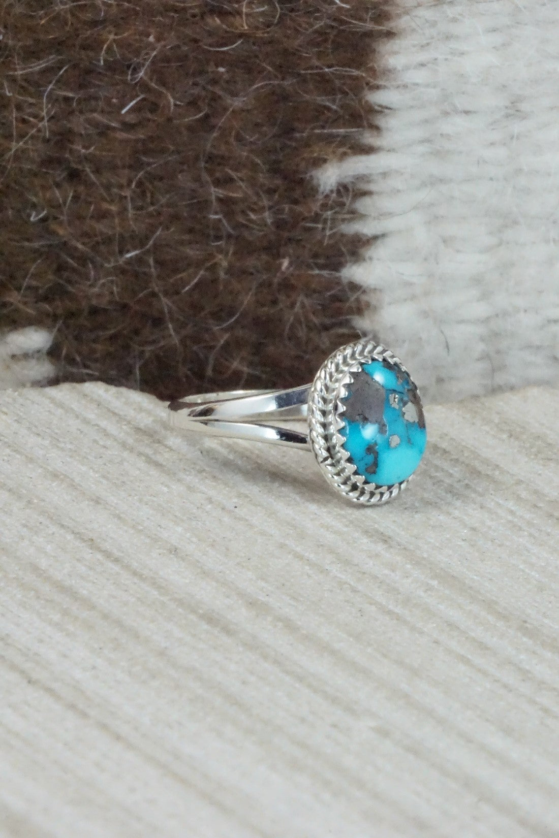 Turquoise & Sterling Silver Ring - Jamie Saunders - Size 6.75