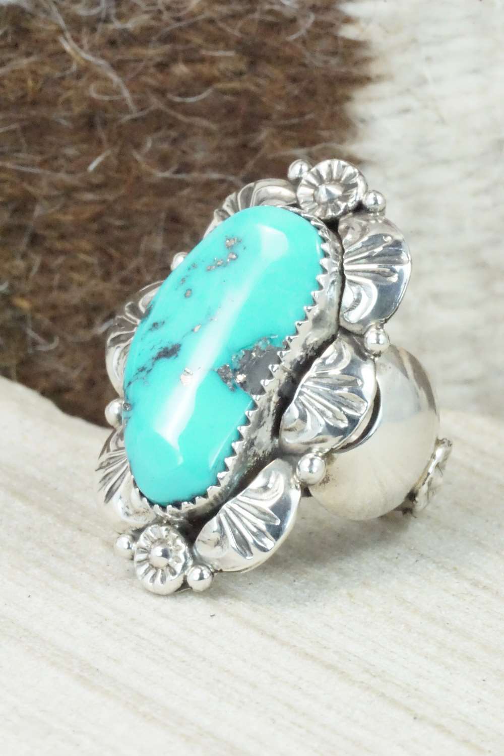 Turquoise & Sterling Silver Ring - Clem Nalwood - Size 7