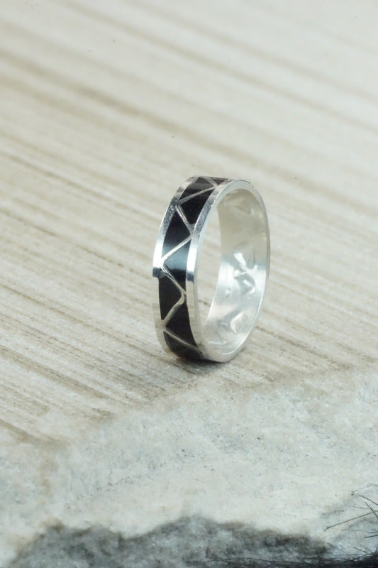 Onyx & Sterling Silver Ring - Roger Morgan - Size 11.75