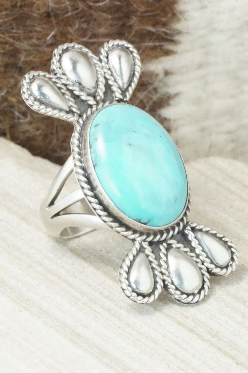 Turquoise & Sterling Silver Ring - Size 6.5