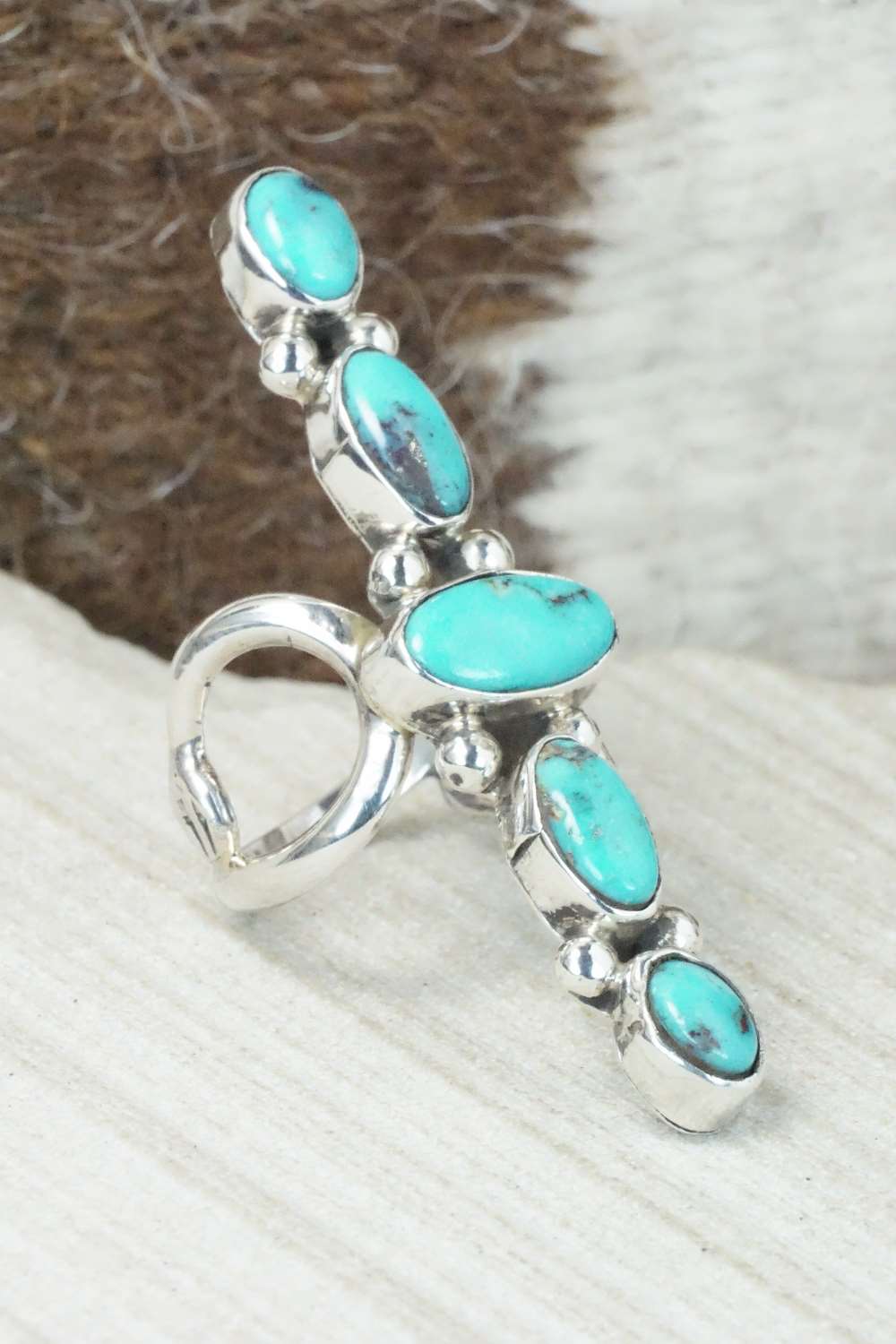 Turquoise & Sterling Silver Ring - Size 6.25