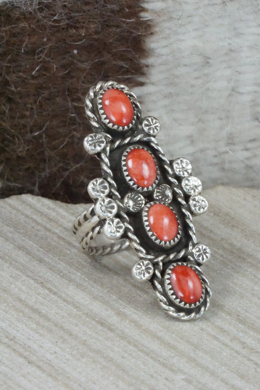 Spiny Oyster & Sterling Silver Ring - Priscilla Reeder - Size 8