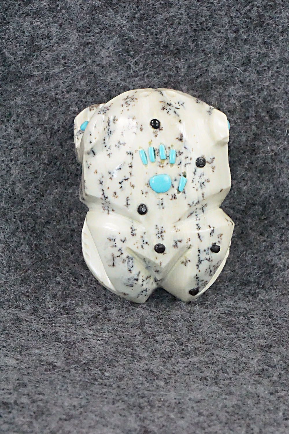 Frog Zuni Fetish Carving - Danette Laate