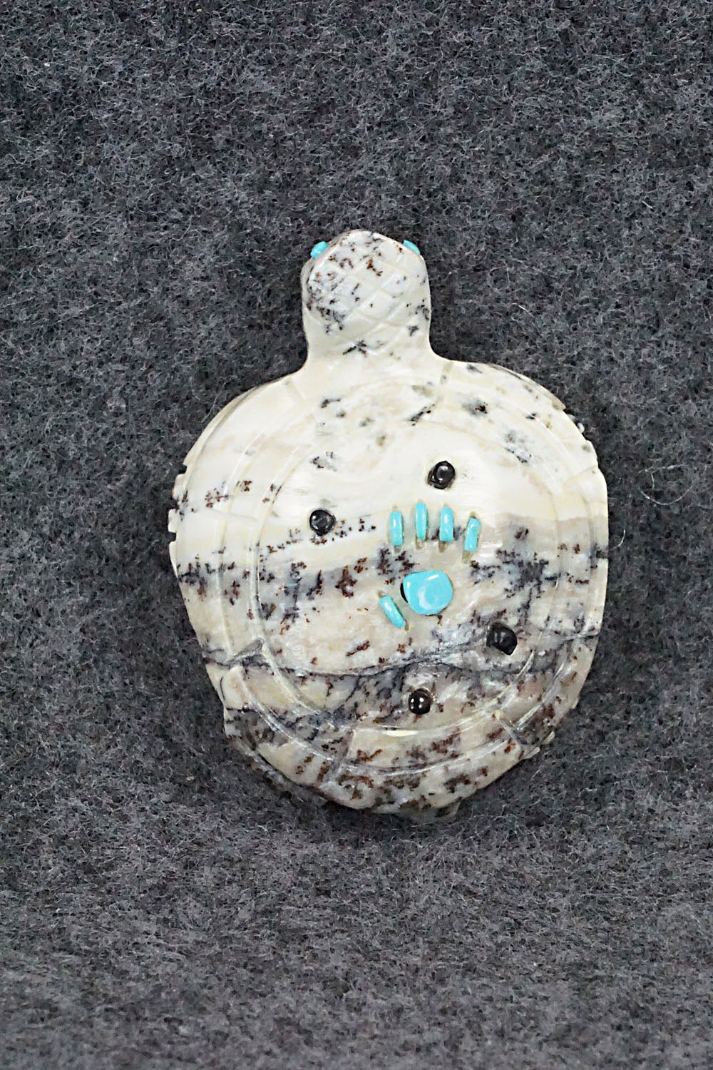 Turtle Zuni Fetish Carving - Danette Laate