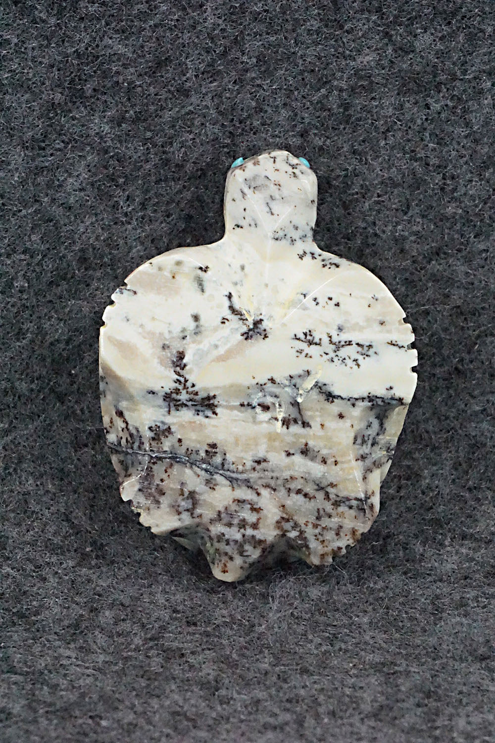 Turtle Zuni Fetish Carving - Danette Laate