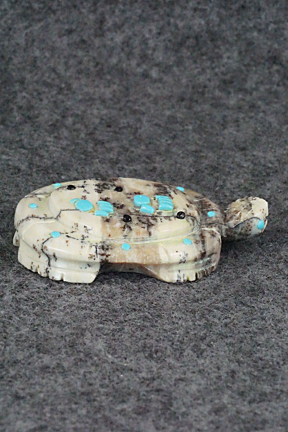 Turtle Zuni Fetish Carving - Danette Laate