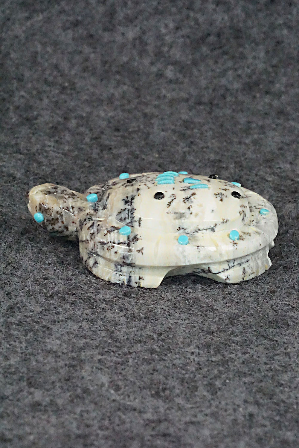 Turtle Zuni Fetish Carving - Danette Laate