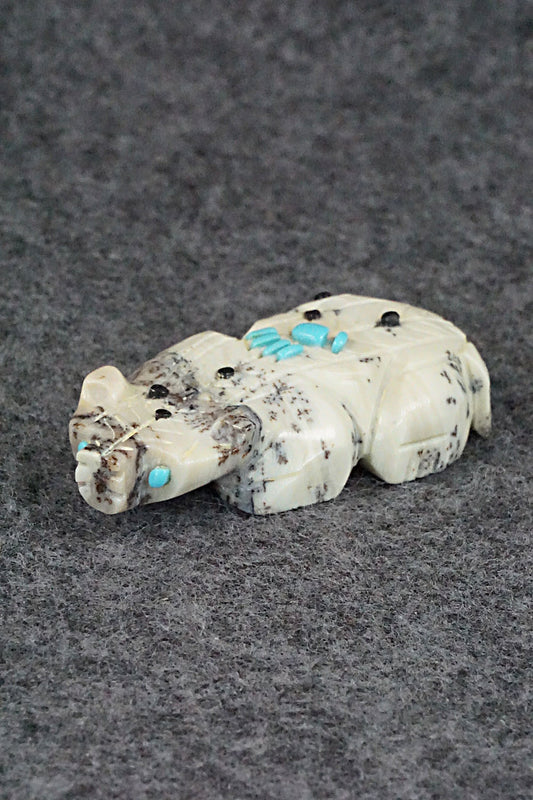 Badger Zuni Fetish Carving - Danette Laate