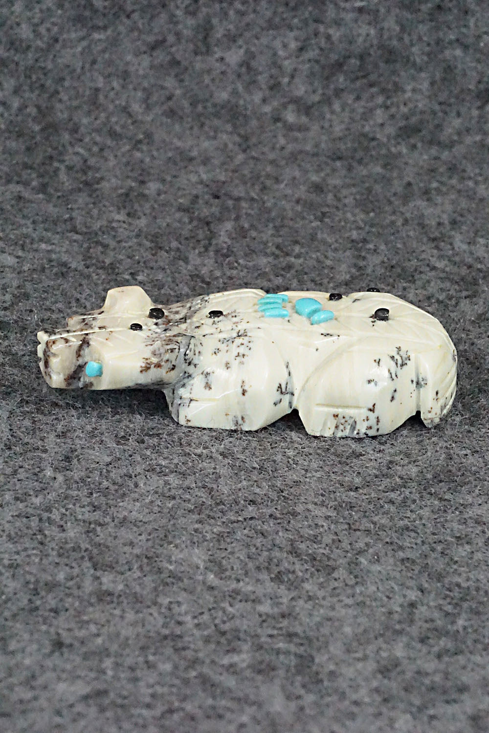 Badger Zuni Fetish Carving - Danette Laate