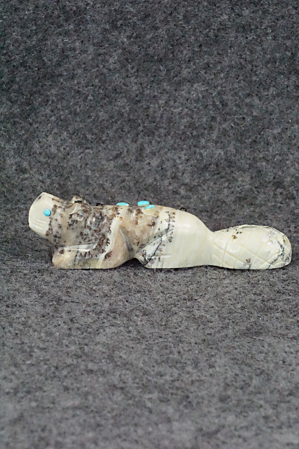 Beaver Zuni Fetish Carving - Danette Laate