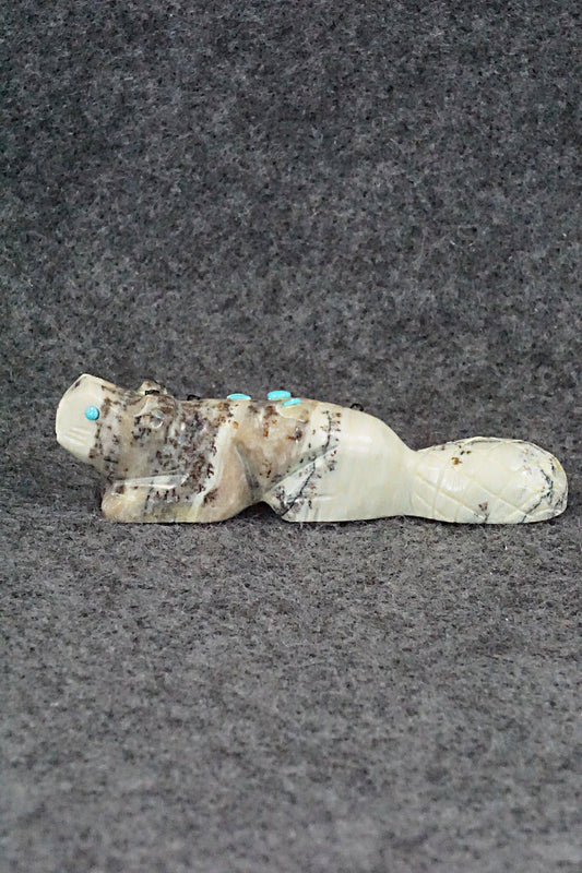 Beaver Zuni Fetish Carving - Danette Laate