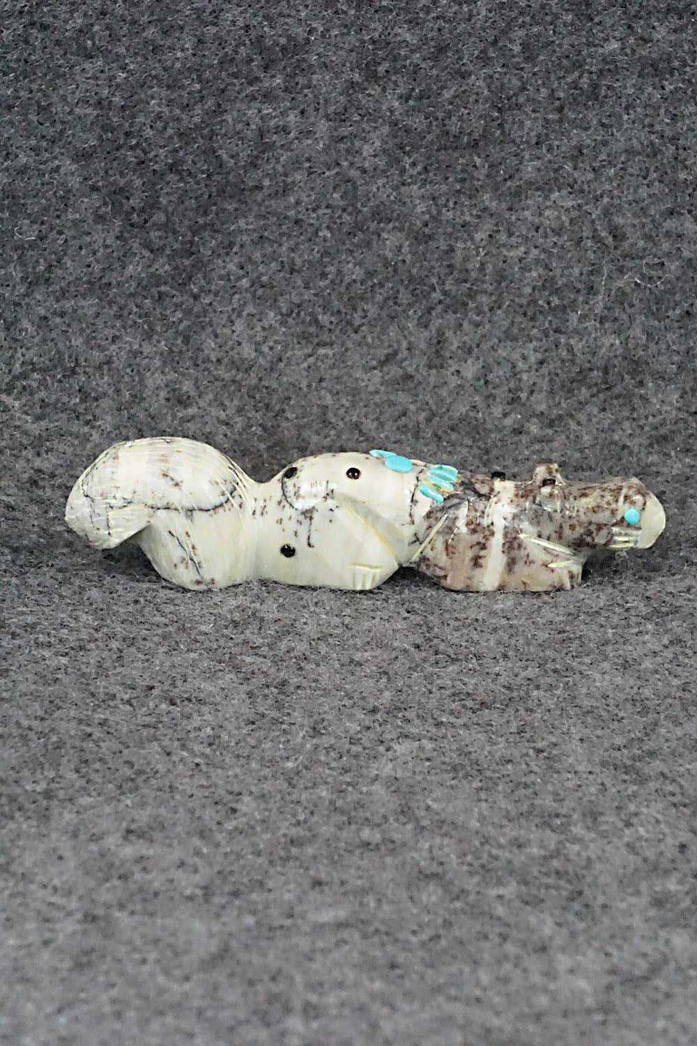 Squirrel Zuni Fetish Carving - Danette Laate