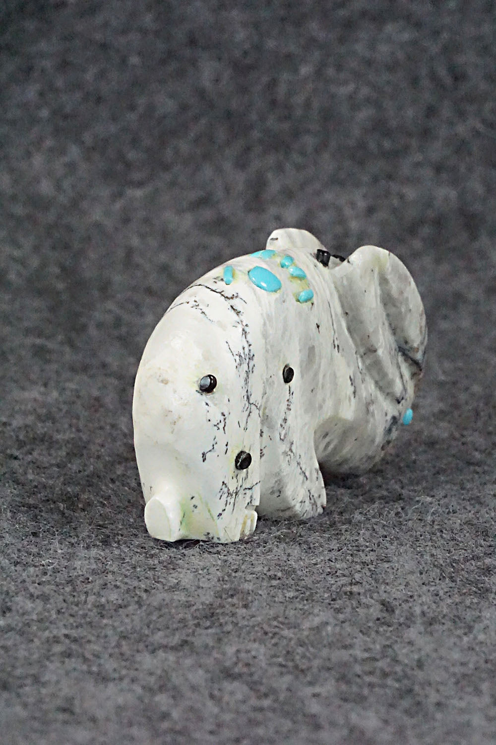 Rabbit Zuni Fetish Carving - Danette Laate