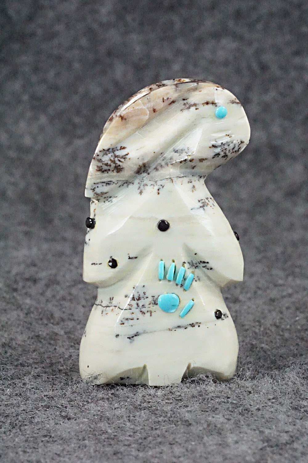 Rabbit Zuni Fetish Carving - Danette Laate