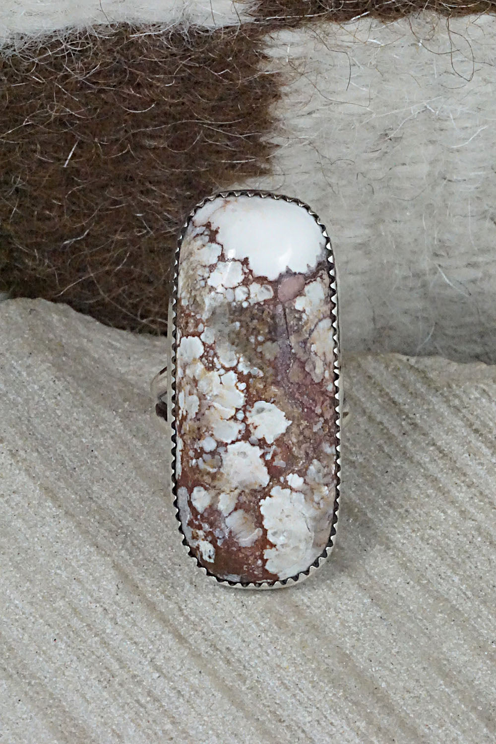 Wild Horse & Sterling Silver Ring - Leslie Nez - Size 6.75