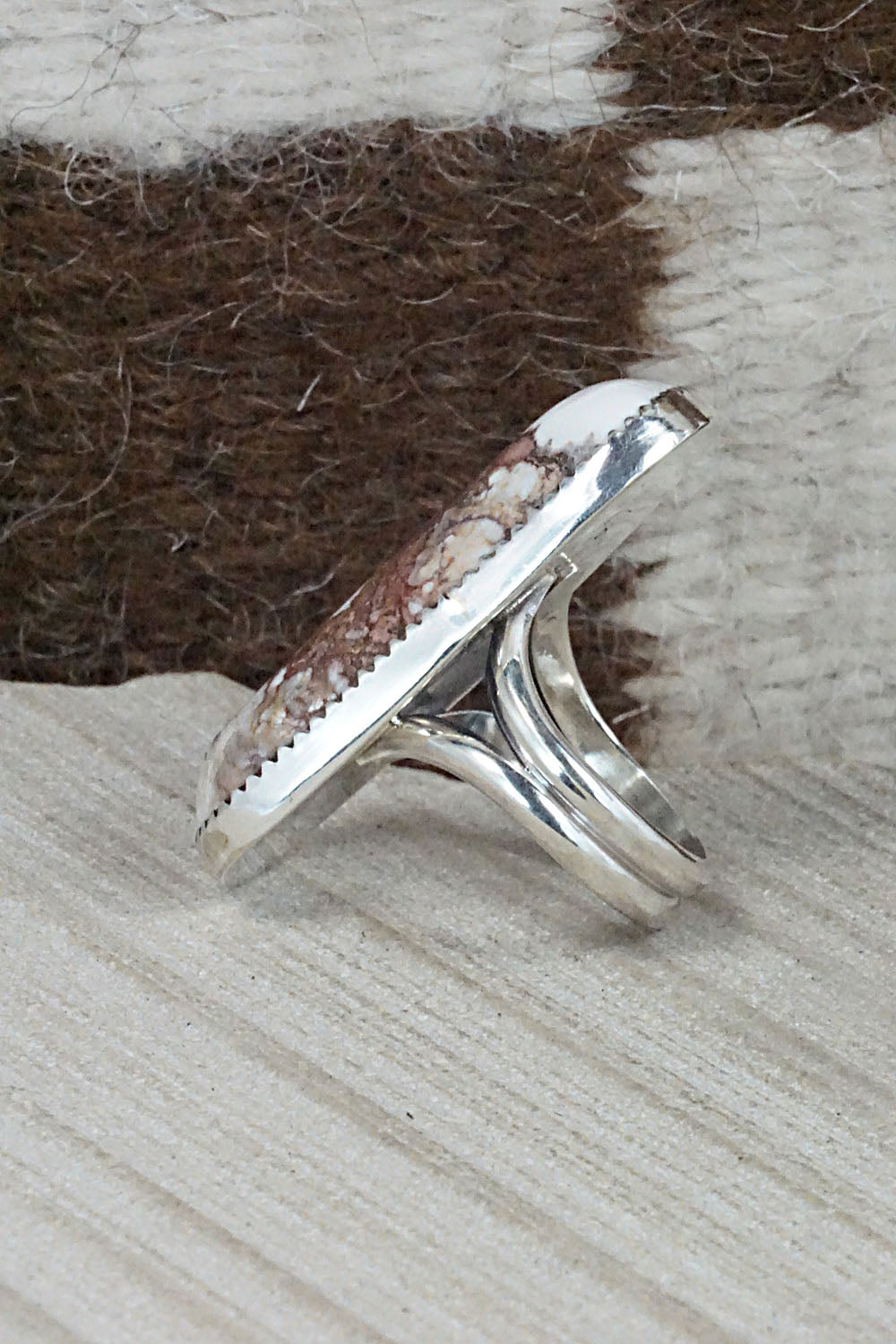 Wild Horse & Sterling Silver Ring - Leslie Nez - Size 6.75