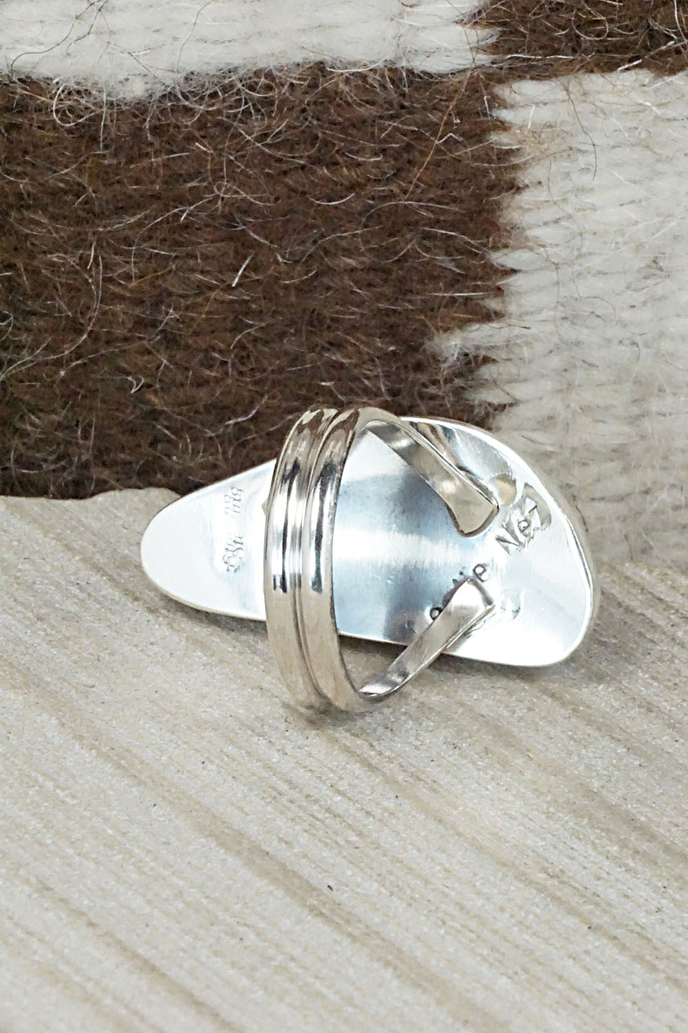 Wild Horse & Sterling Silver Ring - Leslie Nez - Size 10