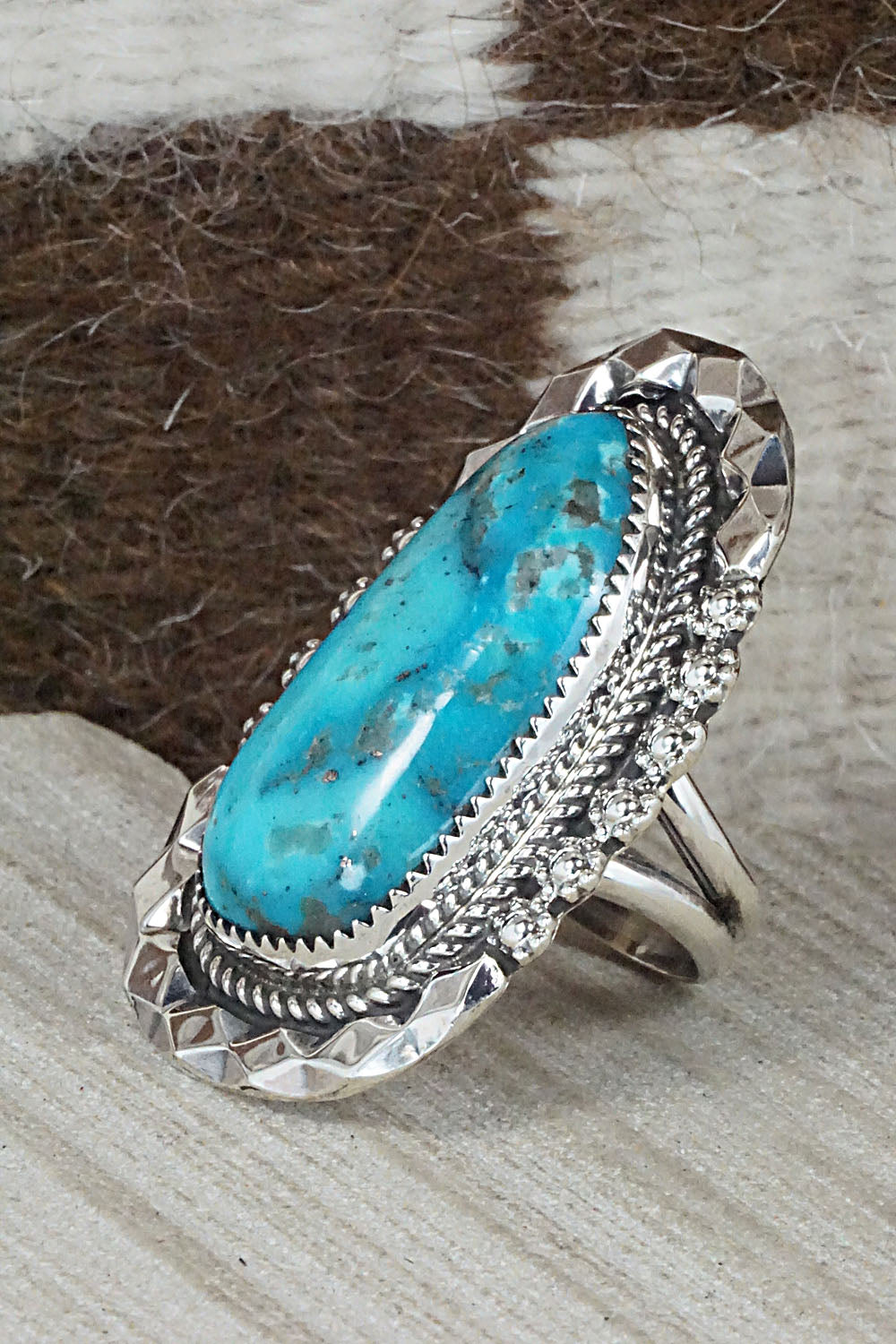 Turquoise & Sterling Silver Ring - Leslie Nez - Size 7.75