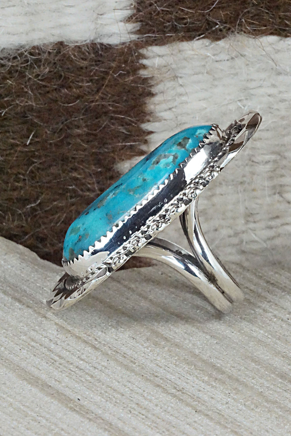 Turquoise & Sterling Silver Ring - Leslie Nez - Size 7.75
