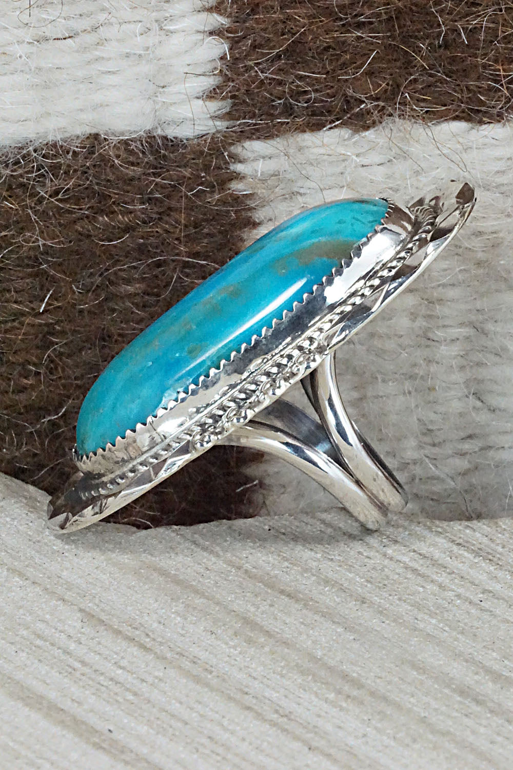 Turquoise & Sterling Silver Ring - Leslie Nez - Size 7.75