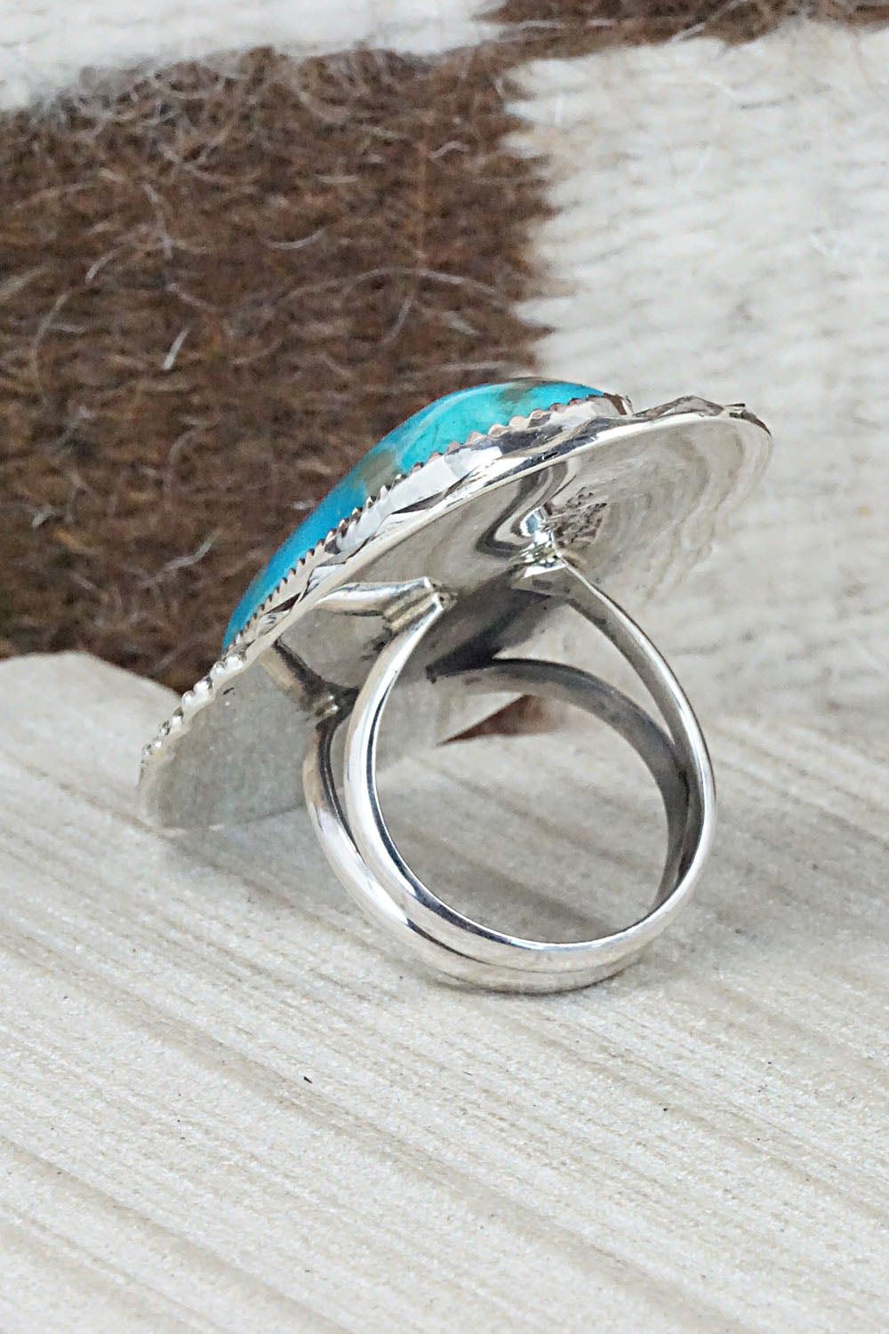 Turquoise & Sterling Silver Ring - Leslie Nez - Size 7.75