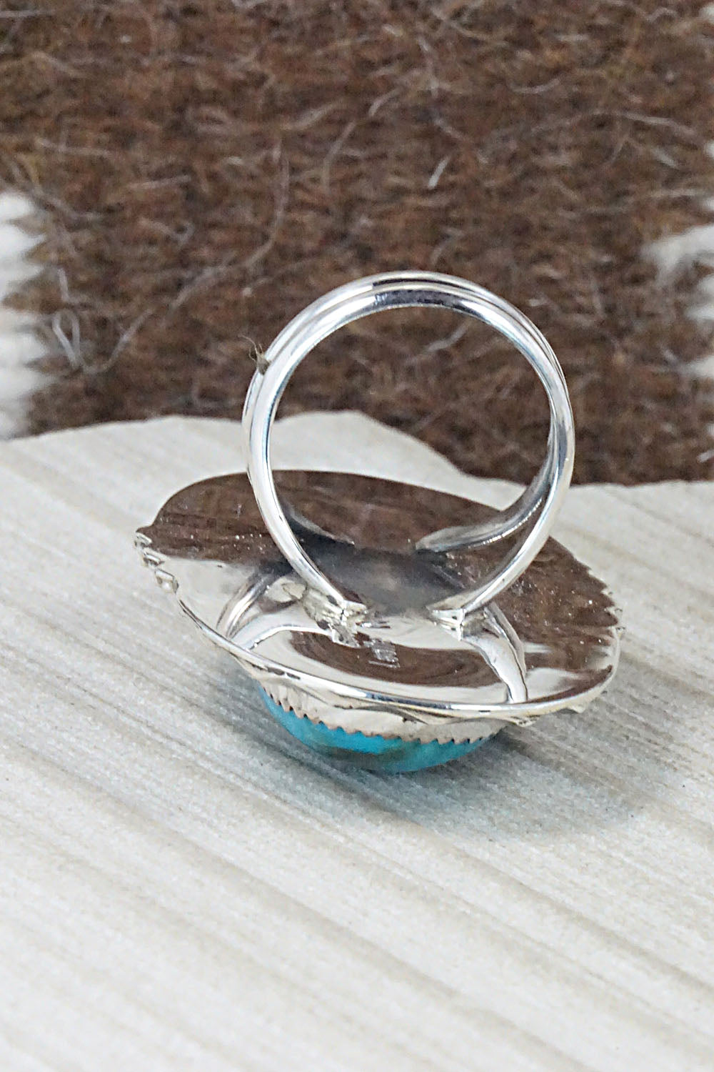 Turquoise & Sterling Silver Ring - Leslie Nez - Size 7.75