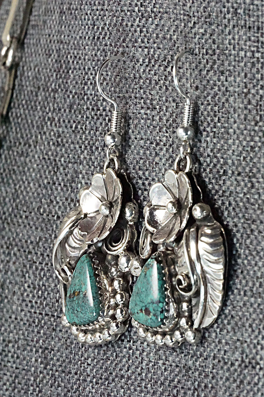 Turquoise, Spiny Oyster & Sterling Silver Necklace Set - Sandra Parkett