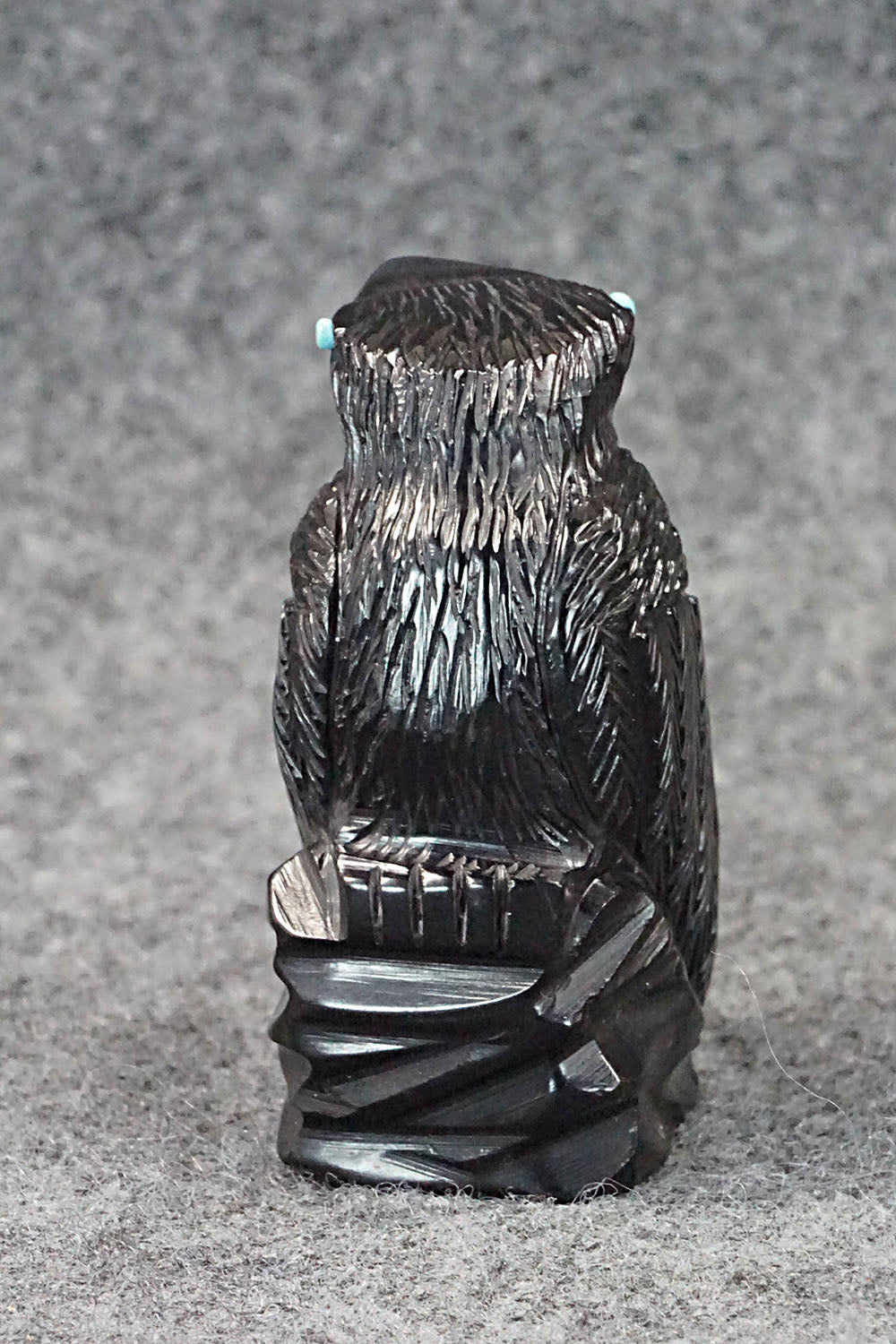 Crow Zuni Fetish Carving - Mike Tucson