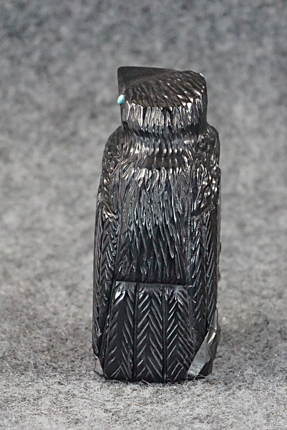 Crow Zuni Fetish Carving - Mike Tucson