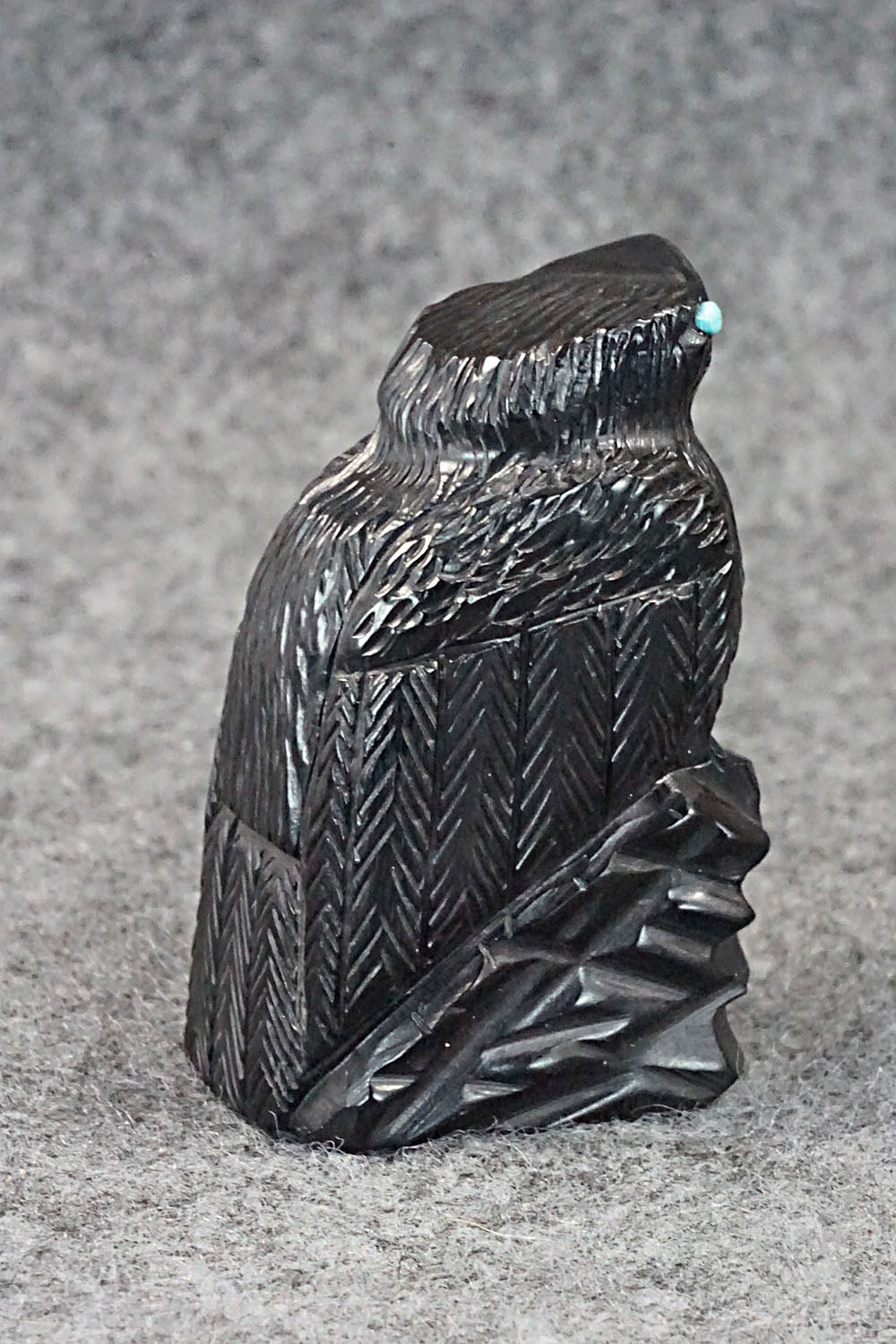Crow Zuni Fetish Carving - Mike Tucson