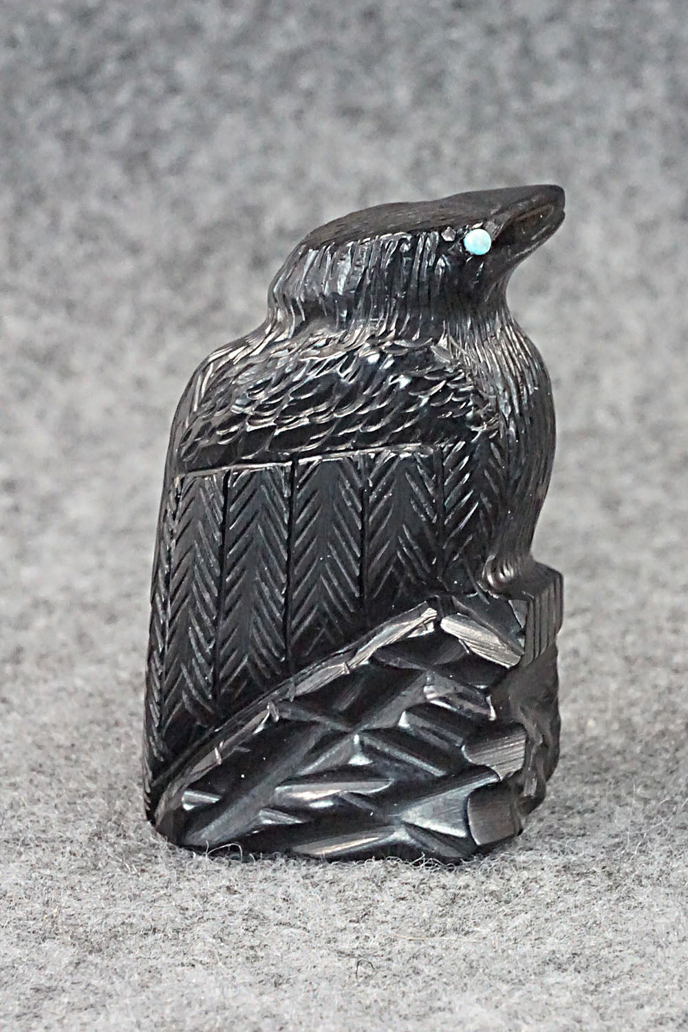 Crow Zuni Fetish Carving - Mike Tucson