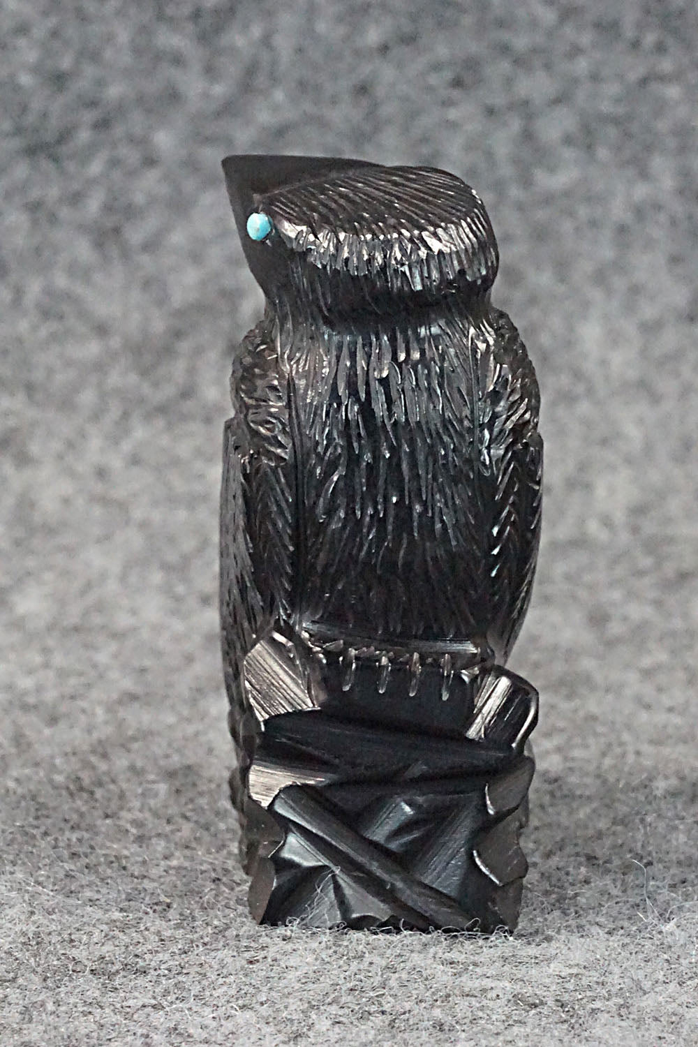 Crow Zuni Fetish Carving - Mike Tucson