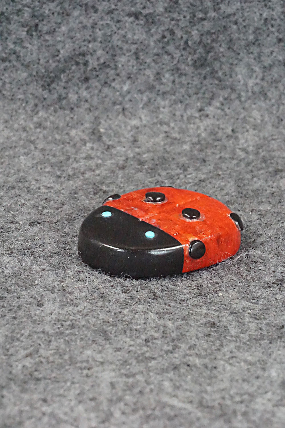 Lady Bug Zuni Fetish Carving - Reynold Lunasee