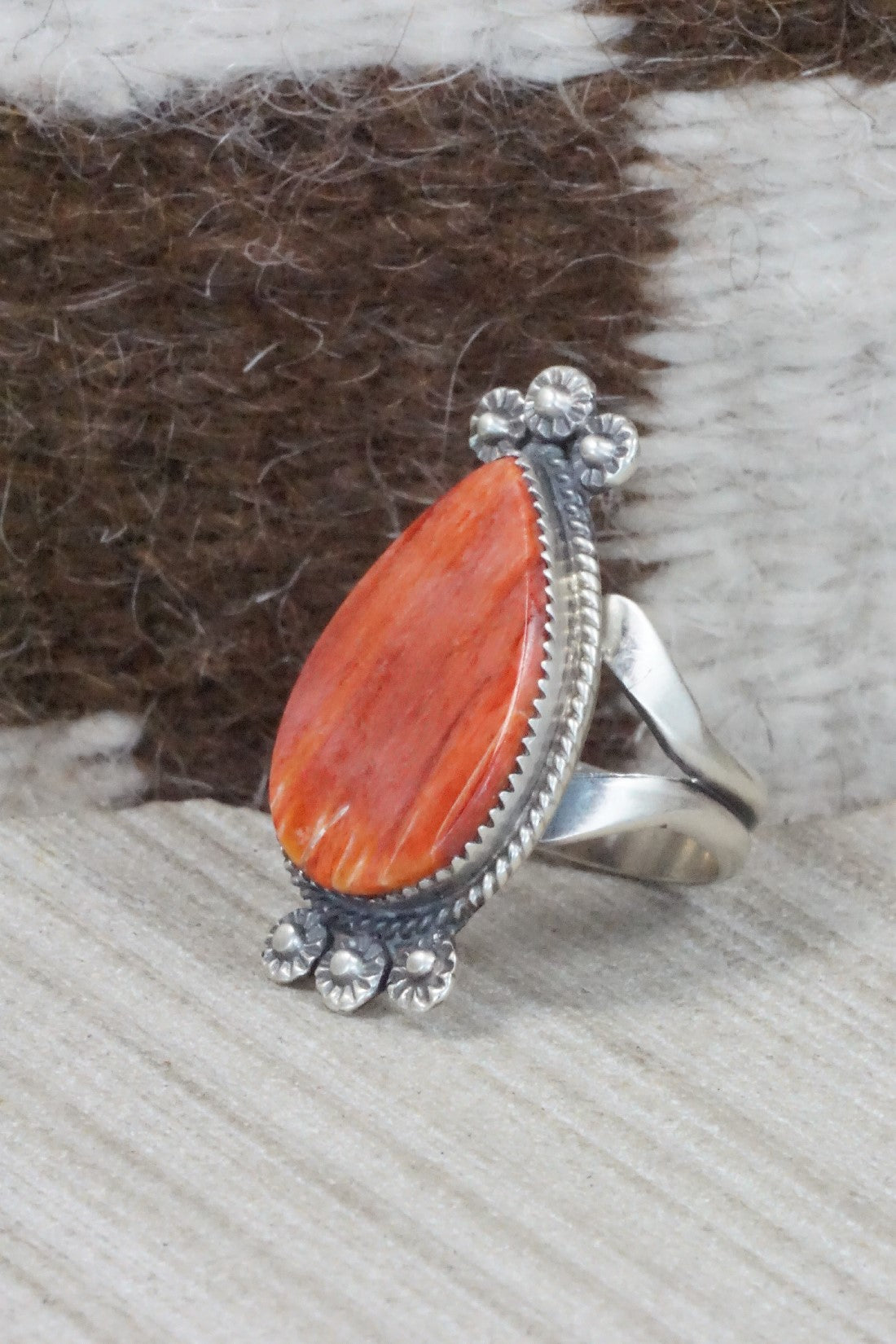 Spiny Oyster & Sterling Silver Ring - Selina Warner - Size 8