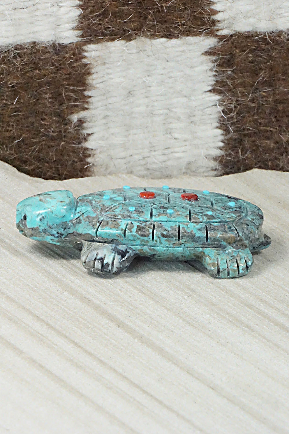 Turtle Zuni Fetish Carving - Reynold Lunasee