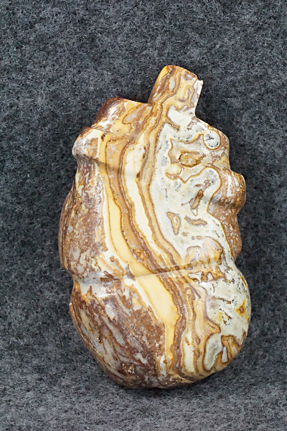 Bear Zuni Fetish Carving - Reynold Lunasee