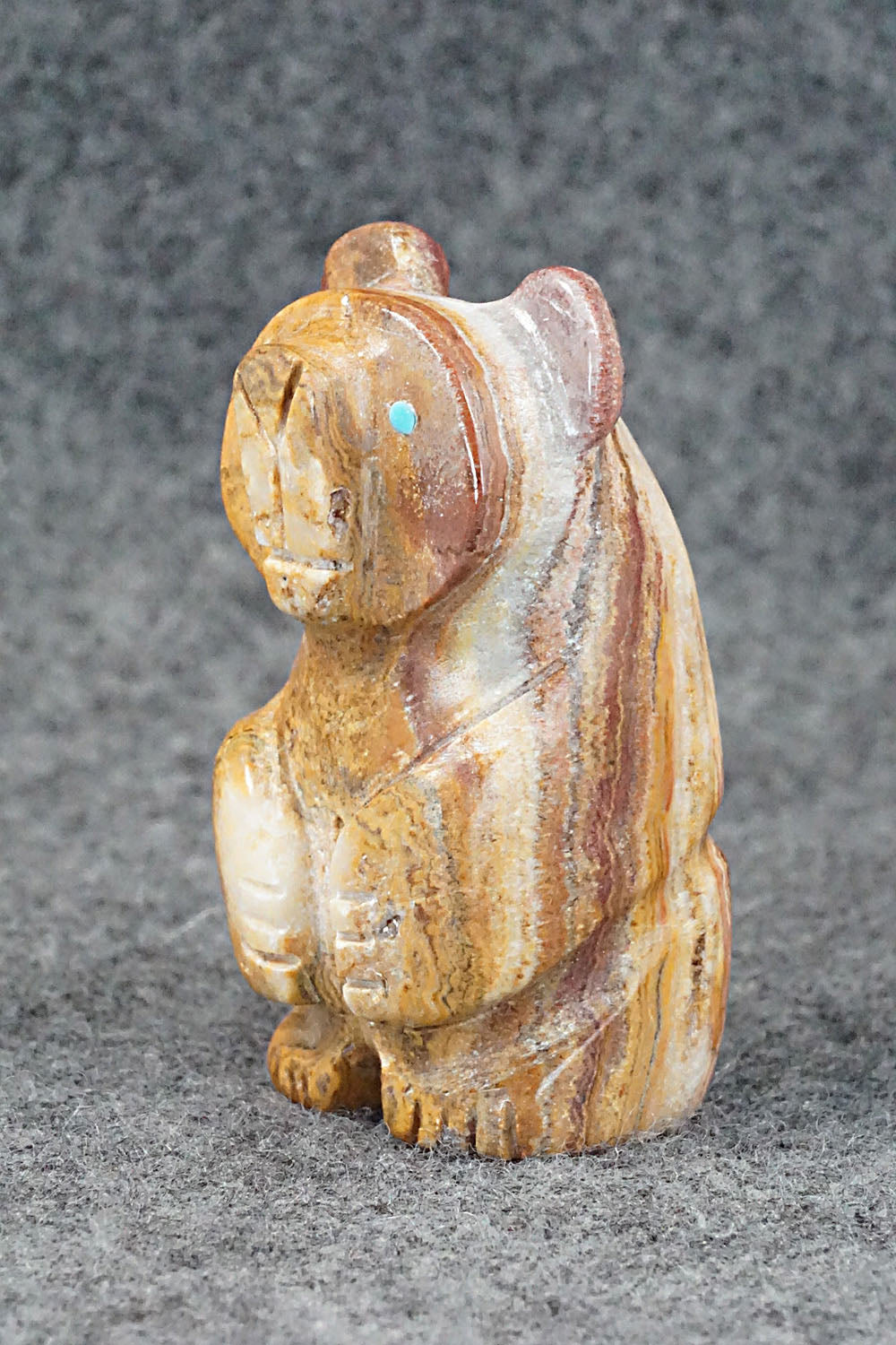 Bear Zuni Fetish Carving - Reynold Lunasee