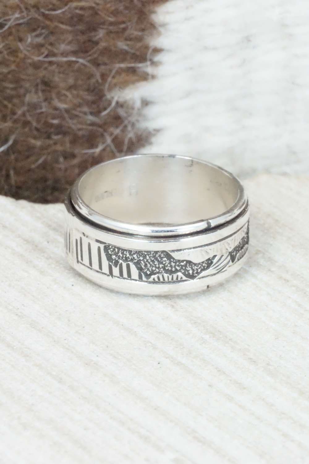 Sterling Silver Ring - Elaine Becenti - Size 9