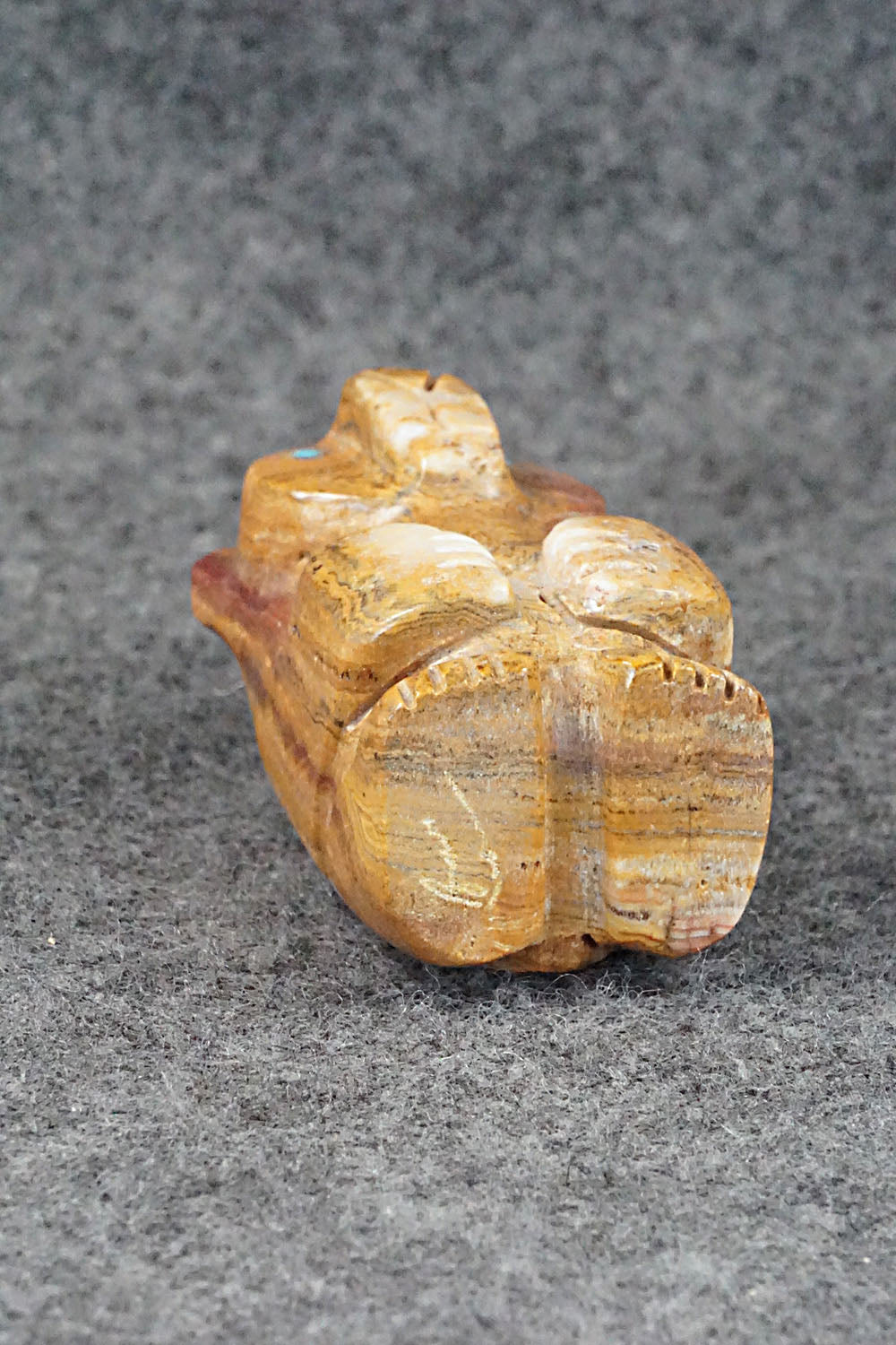 Bear Zuni Fetish Carving - Reynold Lunasee