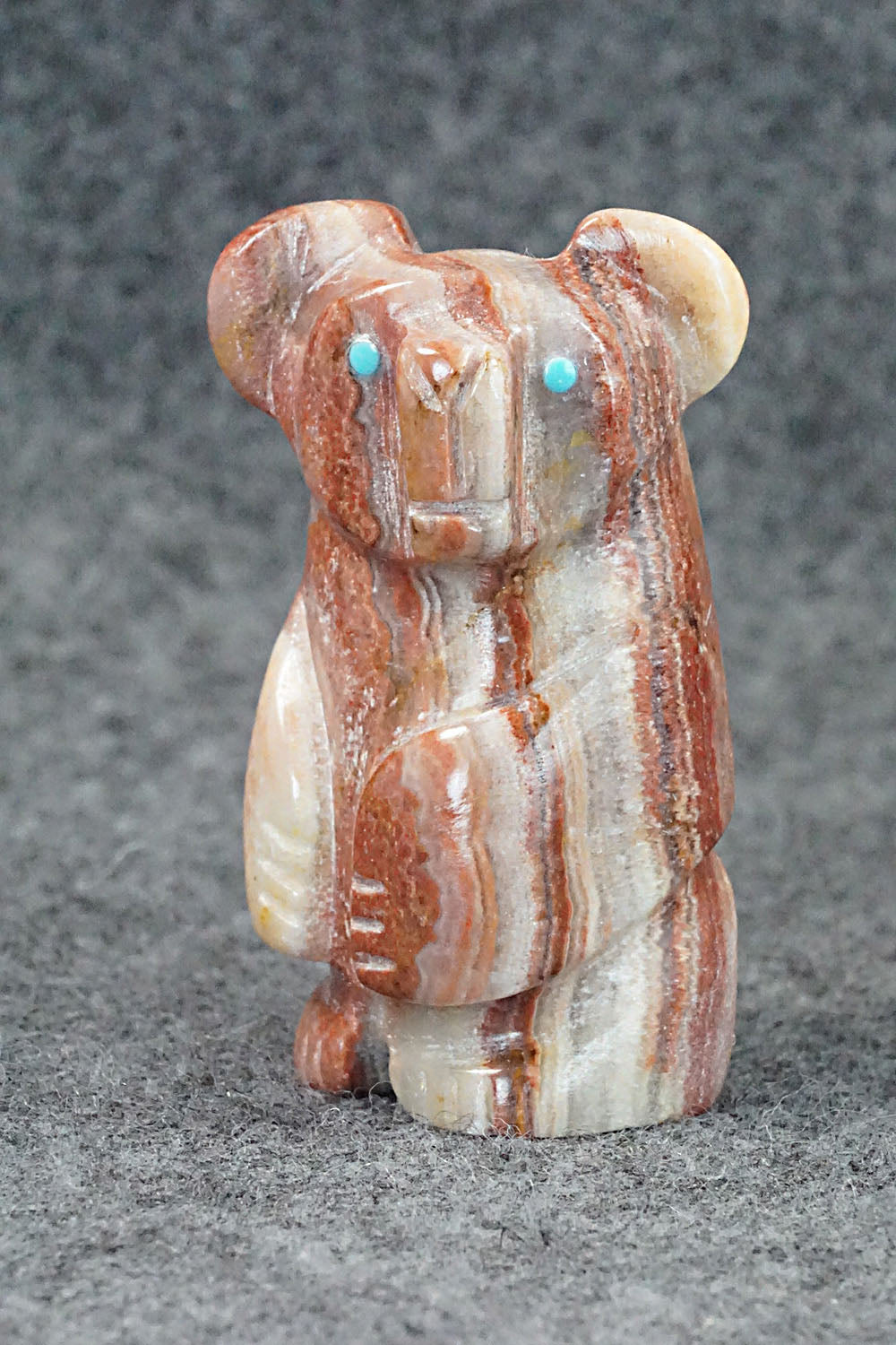 Bear Zuni Fetish Carving - Reynold Lunasee